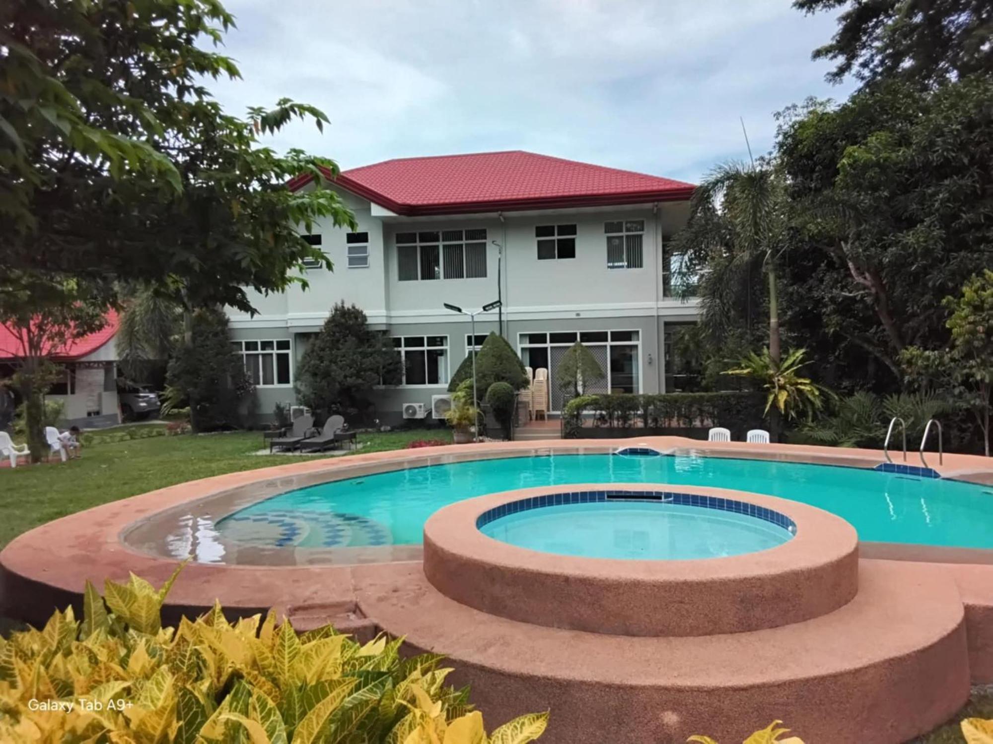 ממבג'או Camiguin Lanzones Resort מראה חיצוני תמונה