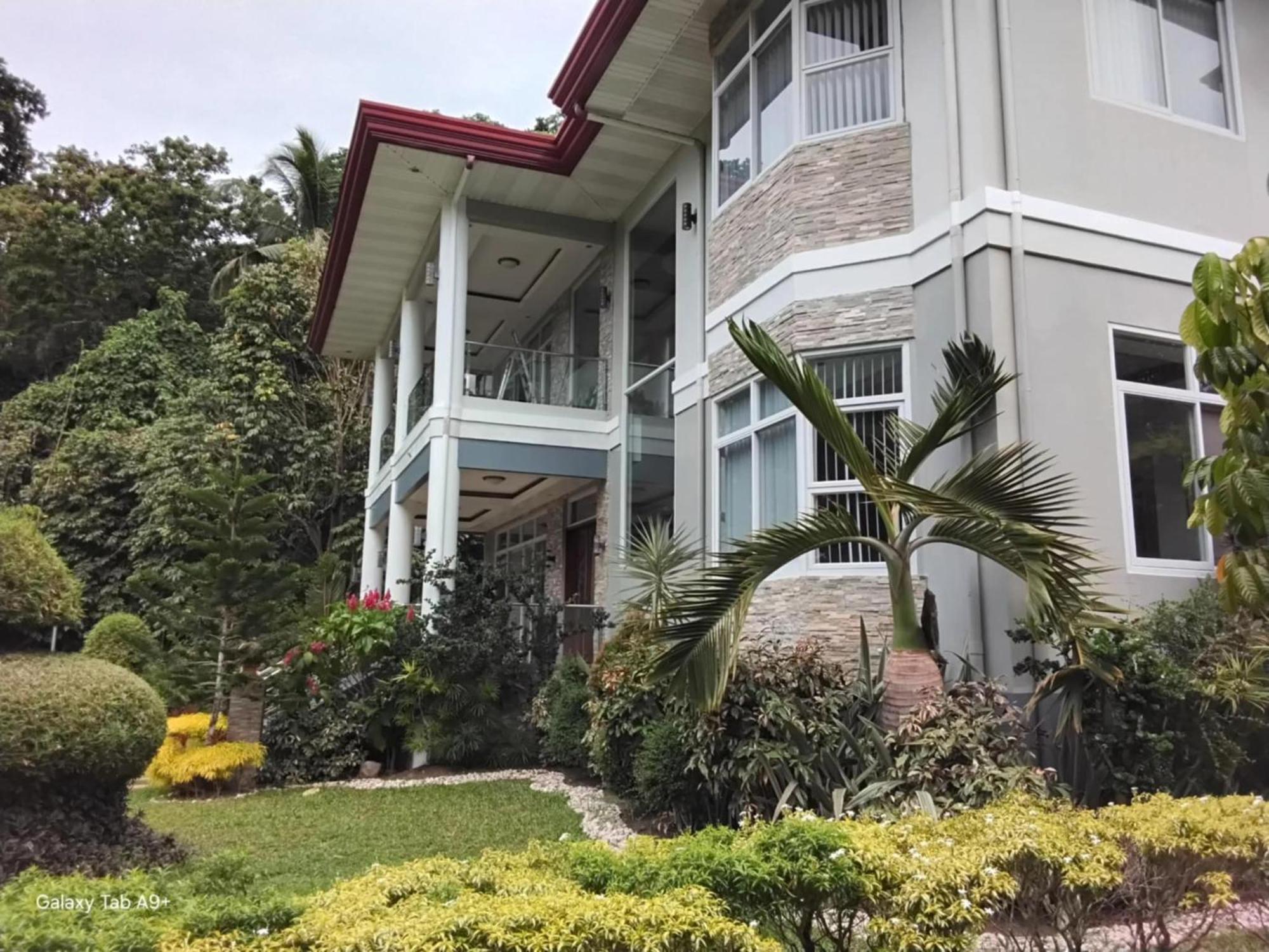 ממבג'או Camiguin Lanzones Resort מראה חיצוני תמונה